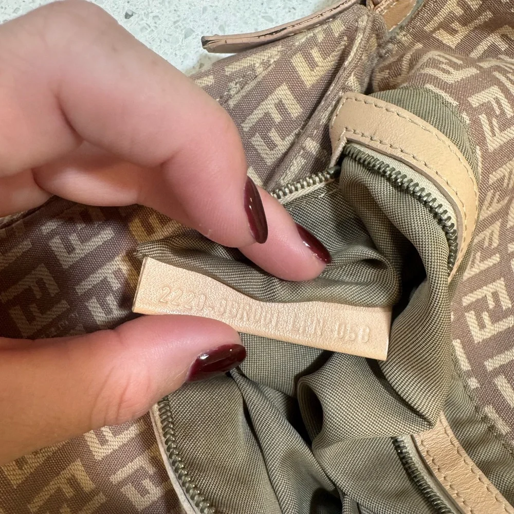 Authentic Fendi Pink Zucca Canvas Mama Baguette 💖 - Picture 17 of 17